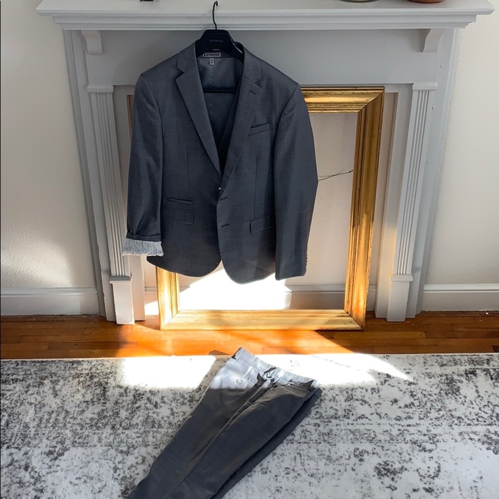 Men’s Express 3-Piece Suit